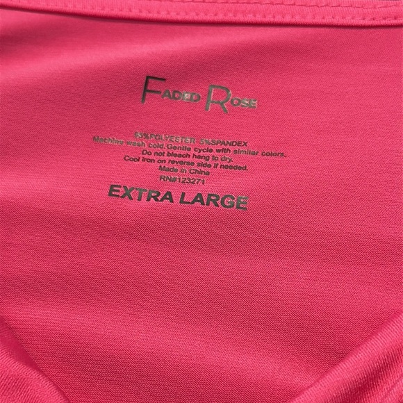 🎲 Bundle of 5 Woman’s XL Tops - Picture 7 of 7